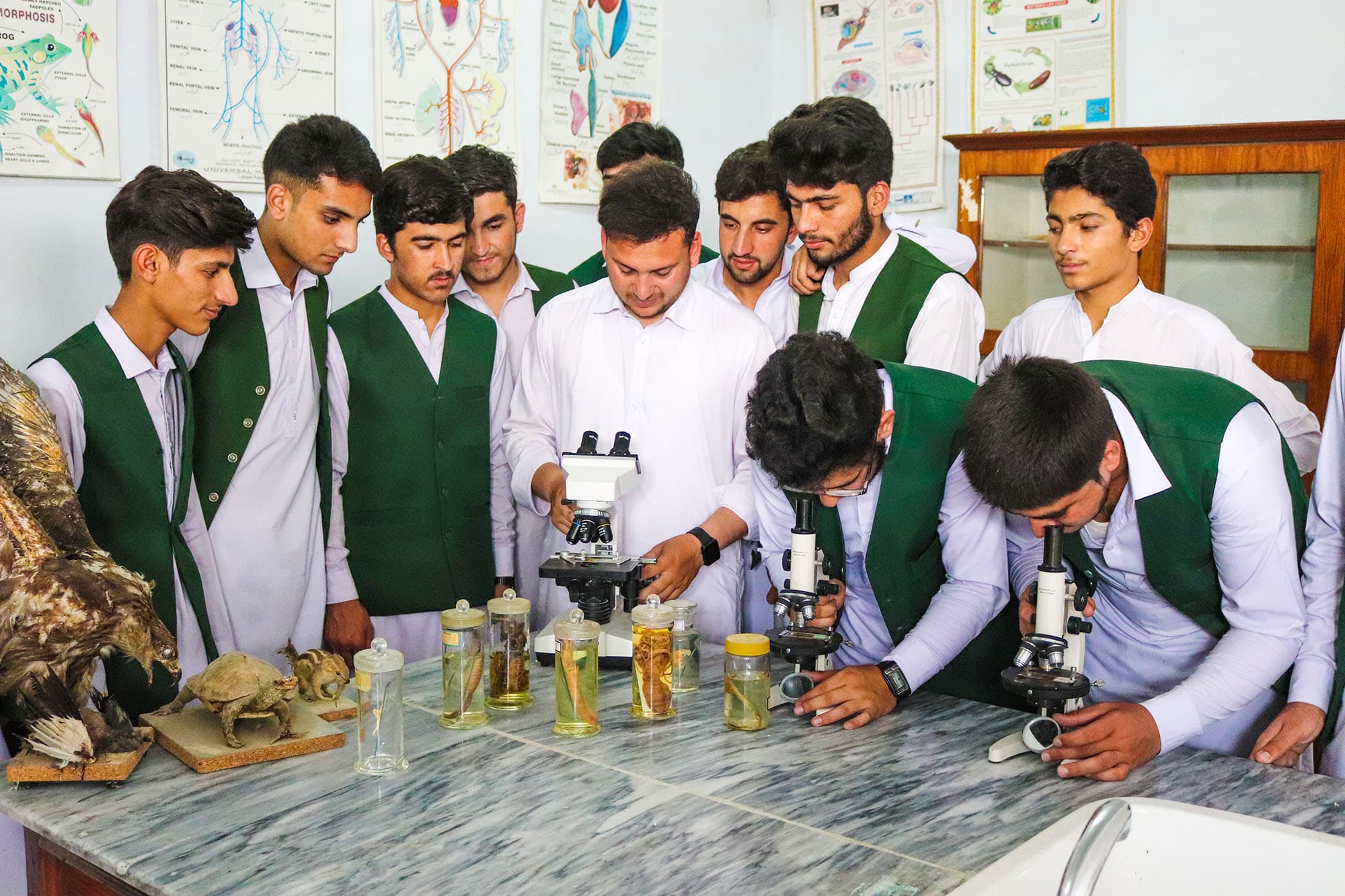 Students in the science lab